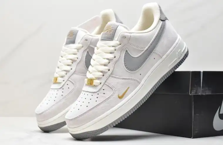 hype Nike Air Force 1