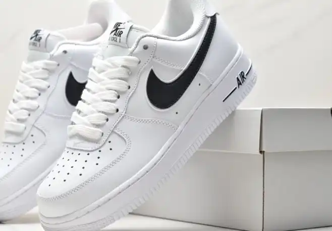 hype Nike Air Force 1