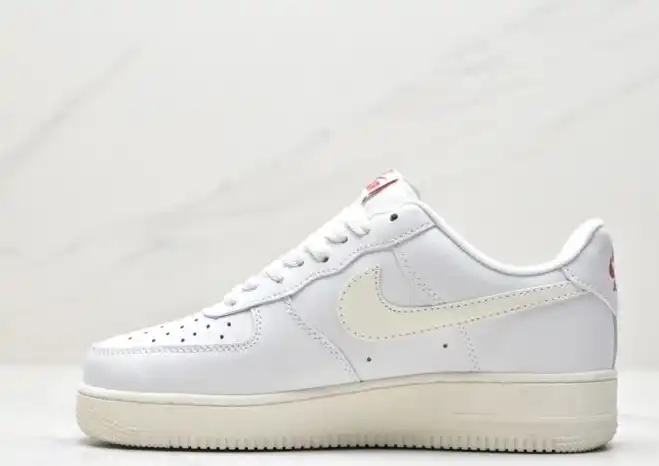 hype Nike Air Force 1