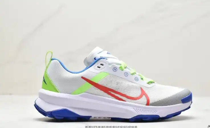 hype Nike Sneakers