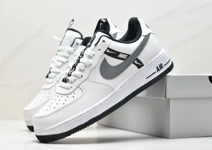 hype Nike Air Force 1