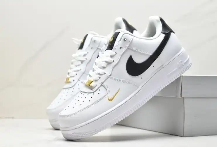 hype Nike Air Force 1