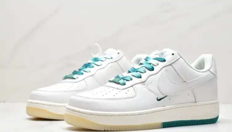 hype Nike Air Force 1