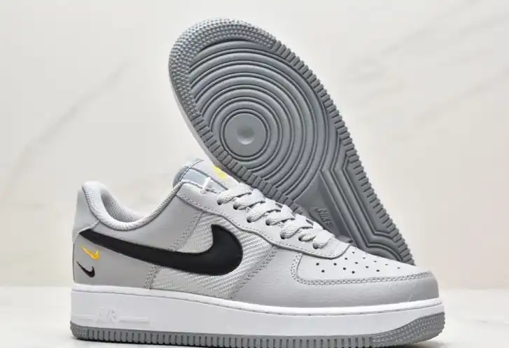 hype Nike Air Force 1