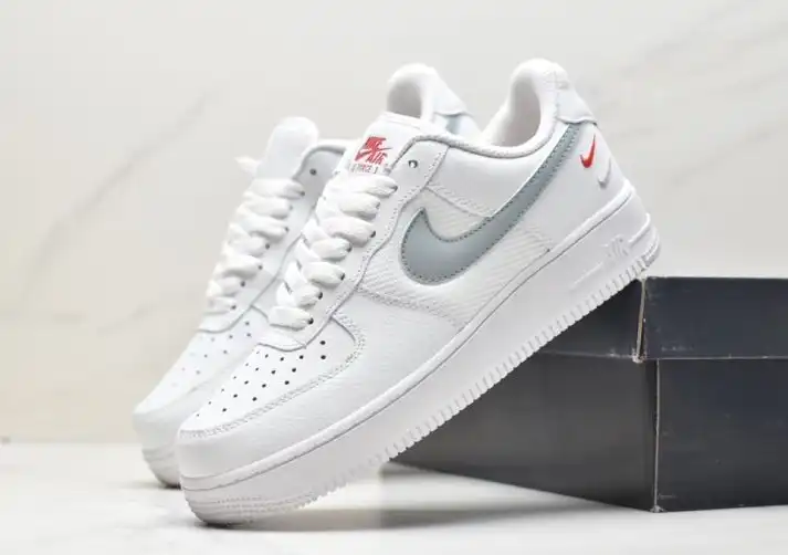 hype Nike Air Force 1