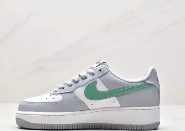 hype Nike Air Force 1