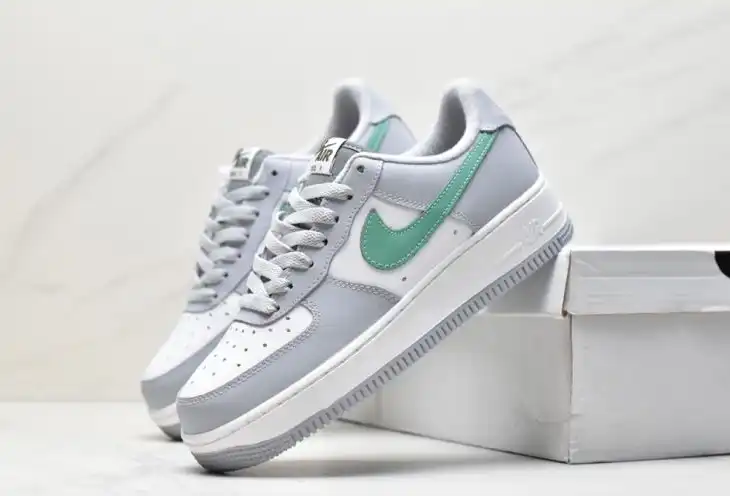 hype Nike Air Force 1