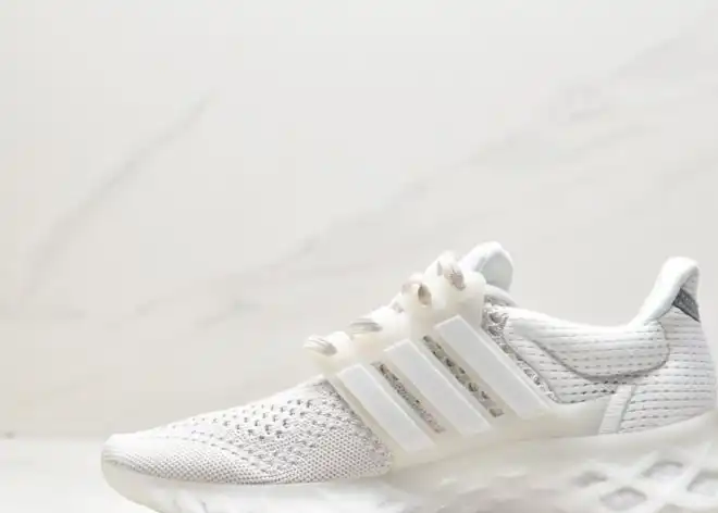 hype Adidas Sneakers