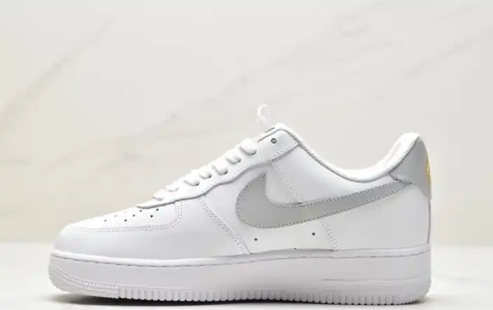 hype Nike Air Force 1