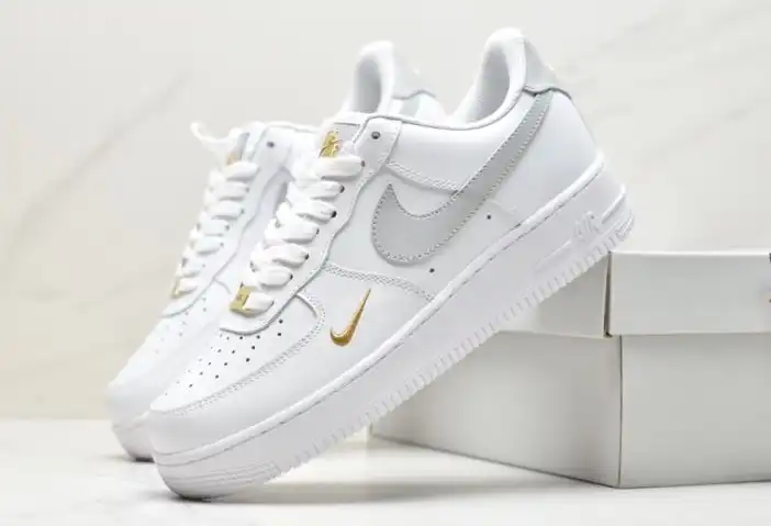 hype Nike Air Force 1