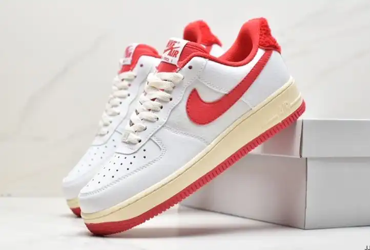 hype Nike Air Force 1