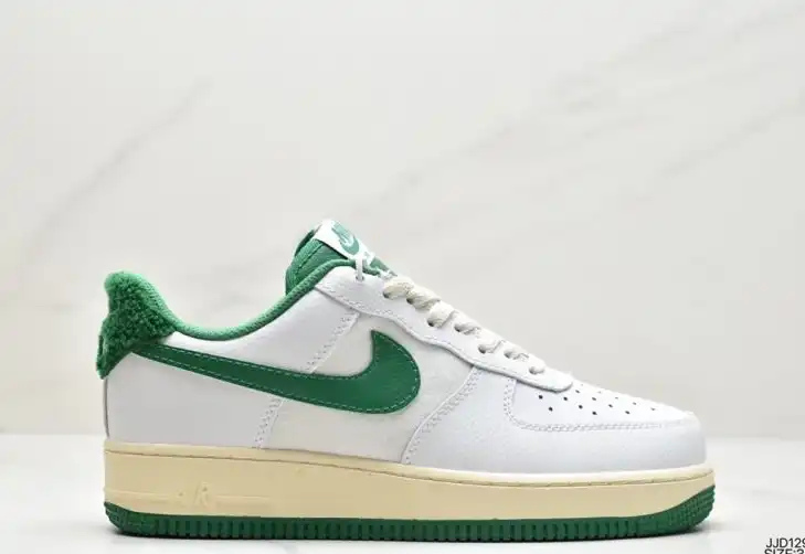 hype Nike Air Force 1