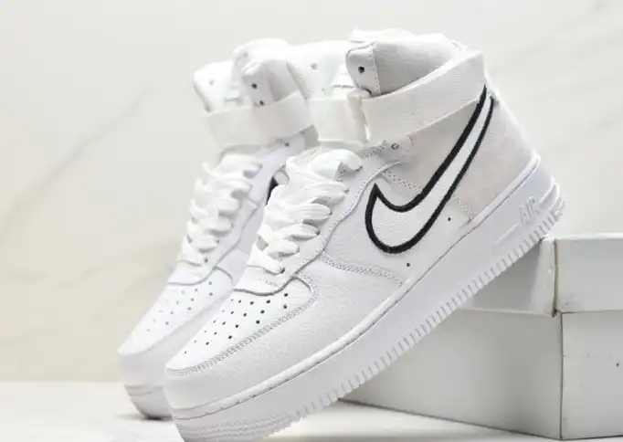 hype Nike Air Force 1