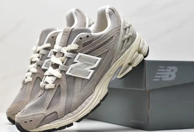 hype New Balance Sneakers