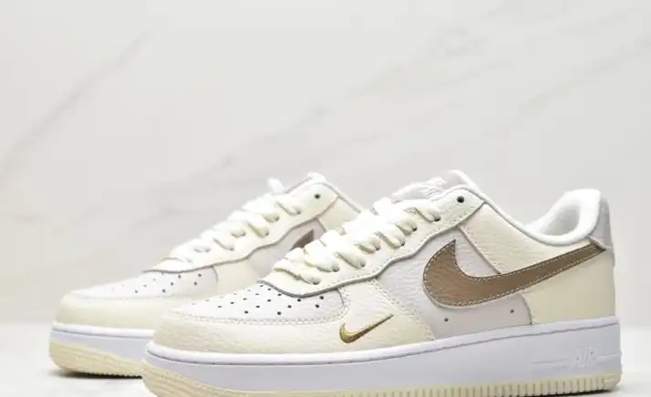 hype Nike Air Force 1