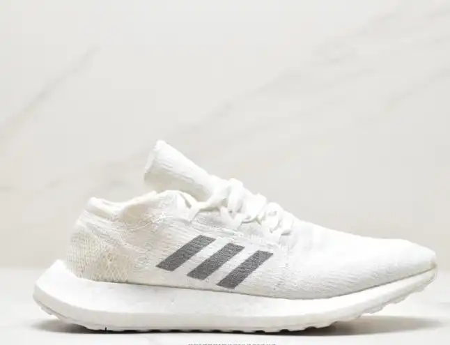 hype Adidas Sneakers