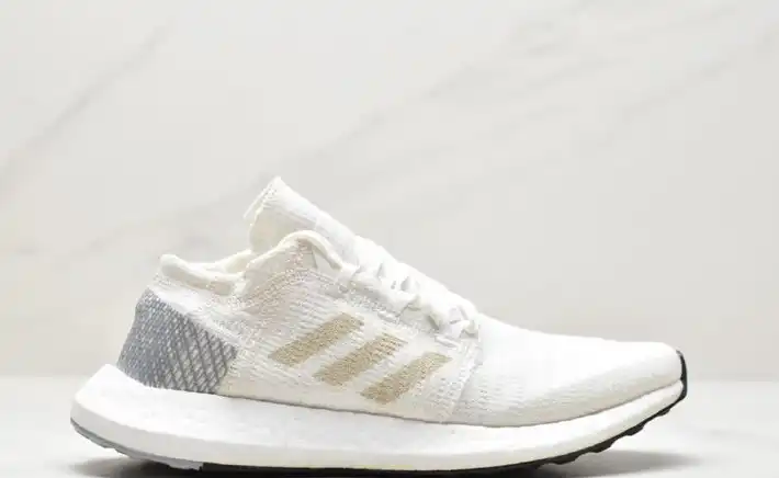 hype Adidas Sneakers