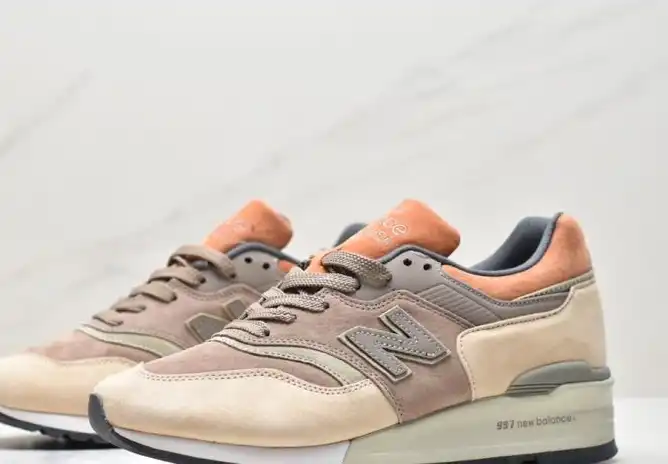 hype New Balance Sneakers