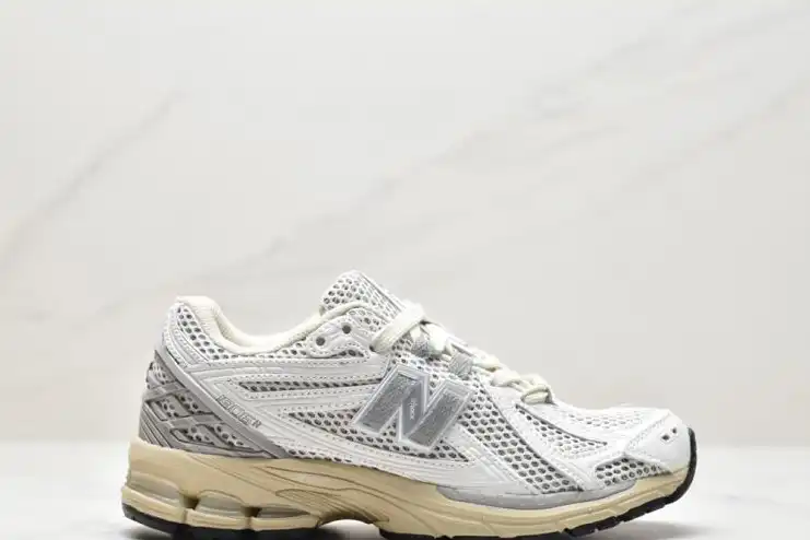 hype New Balance Sneakers