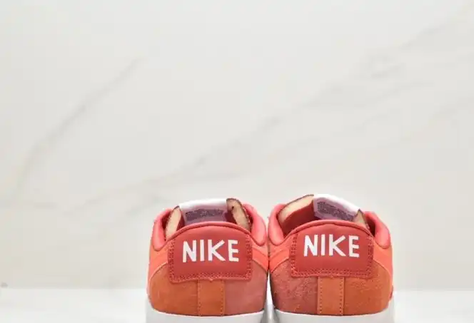 hype Nike Sneakers