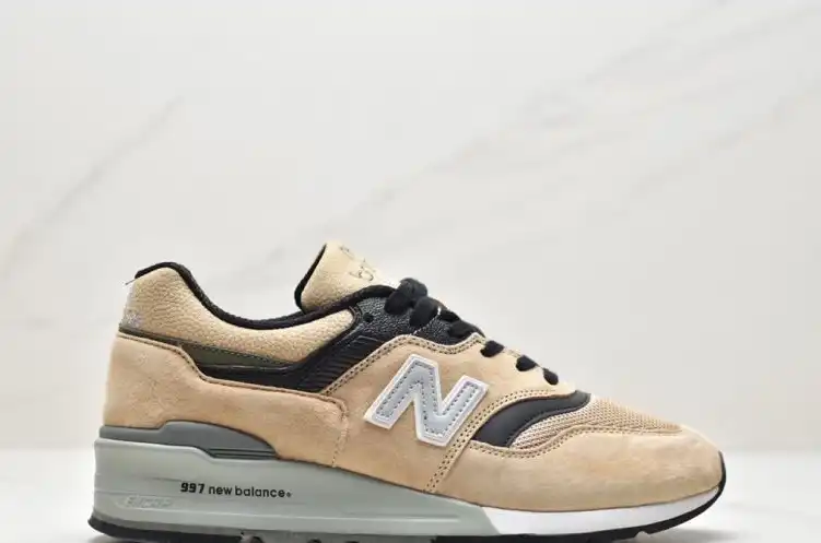 hype New Balance Sneakers