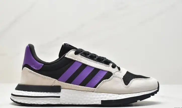 hype Adidas Sneakers