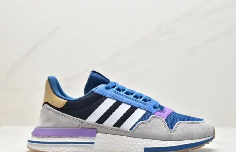 hype Adidas Sneakers