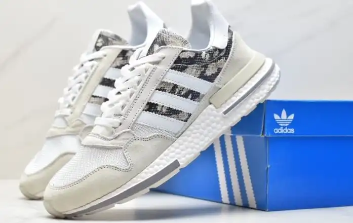 hype Adidas Sneakers