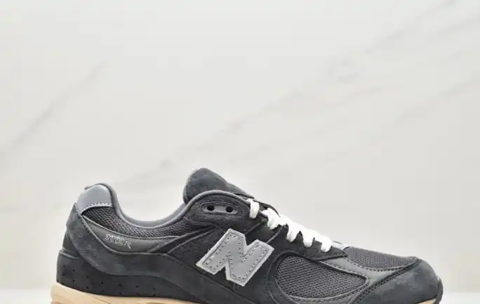 hype New Balance Sneakers