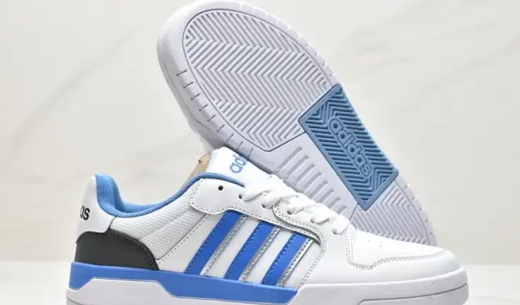 hype Adidas Sneakers