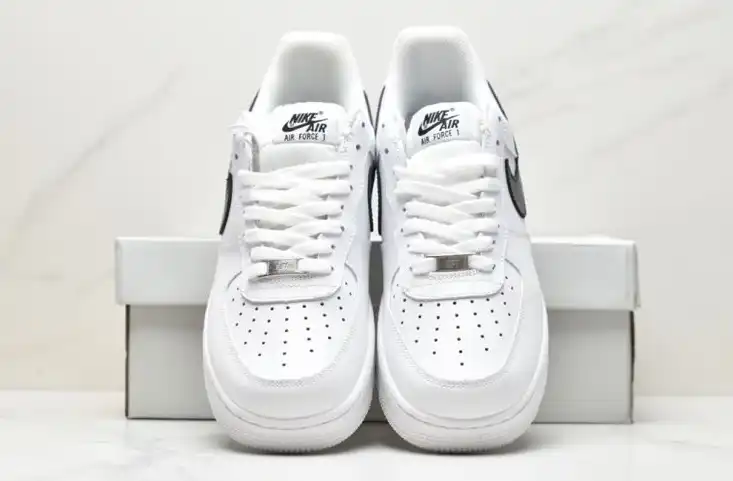 hype Nike Air Force 1