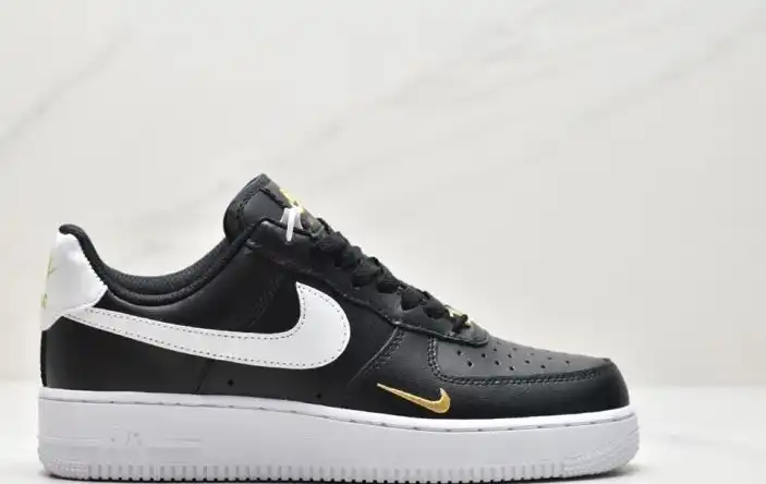 hype Nike Air Force 1