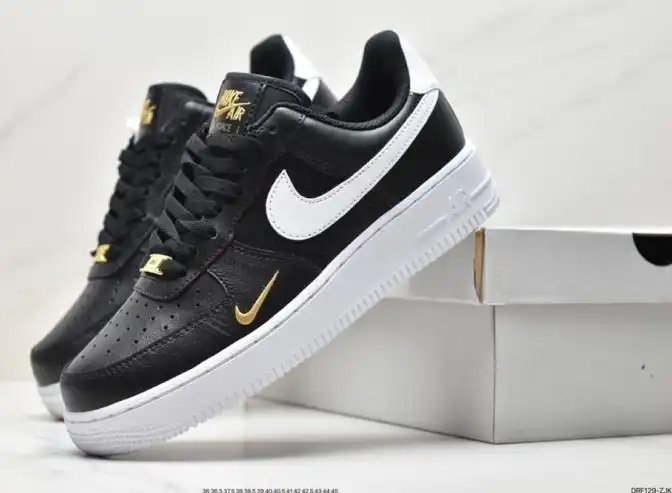 hype Nike Air Force 1