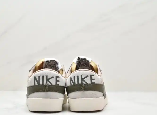 hype Nike Sneakers