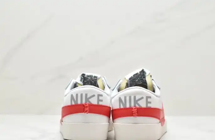 hype Nike Sneakers