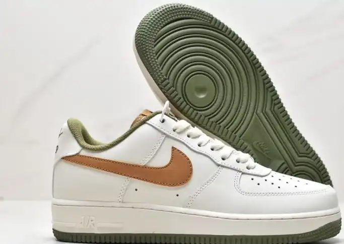 hype Nike Air Force 1