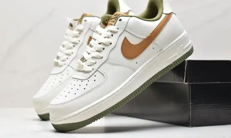 hype Nike Air Force 1