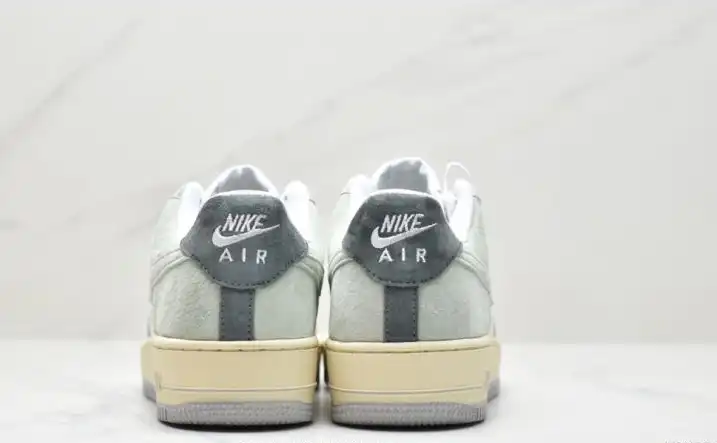 hype Nike Air Force 1