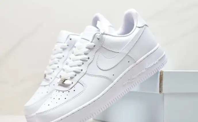 hype Nike Air Force 1