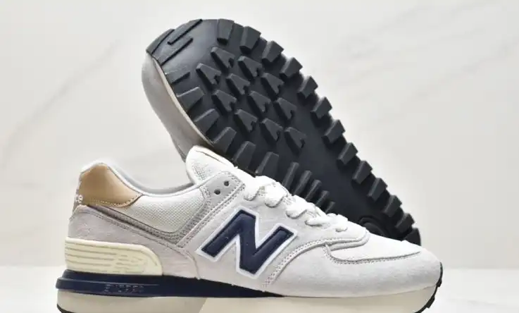 hype New Balance Sneakers