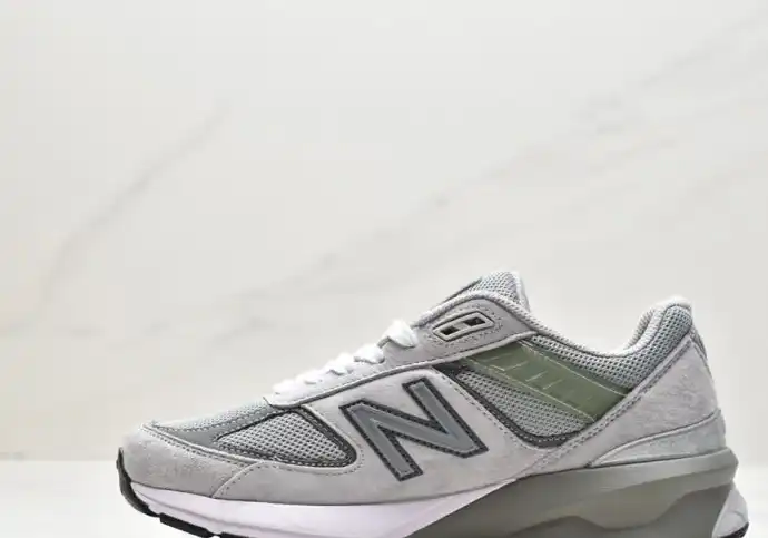 hype New Balance Sneakers