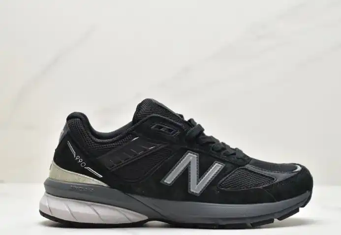 hype New Balance Sneakers