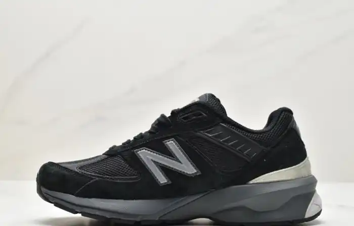 hype New Balance Sneakers