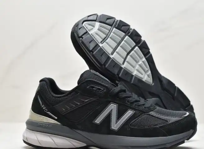 hype New Balance Sneakers