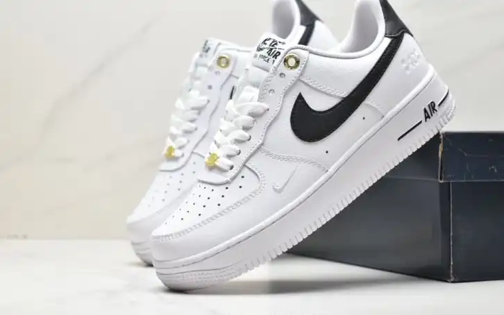 hype Nike Air Force 1