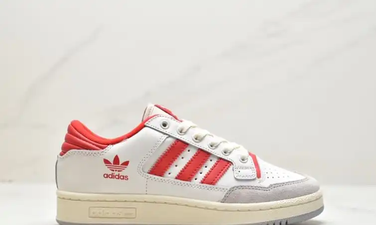 hype Adidas Sneakers