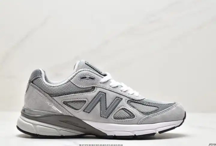 hype New Balance Sneakers