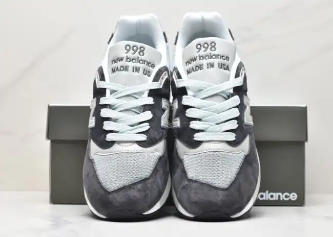 hype New Balance Sneakers