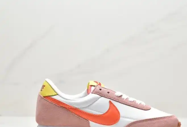 hype Nike Sneakers