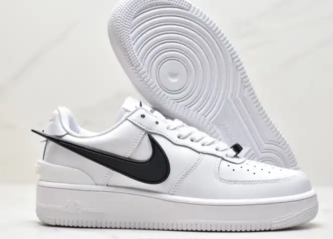 hype Nike Air Force 1